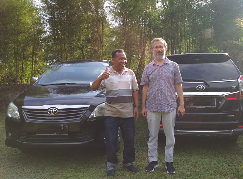 bali cheap rent car