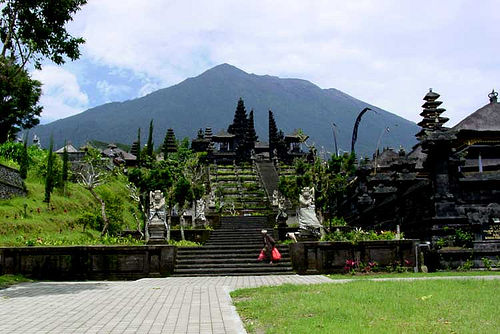 besakih temple bali